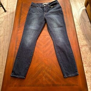 Levi's Dark Blue Women's Skinny Jeans